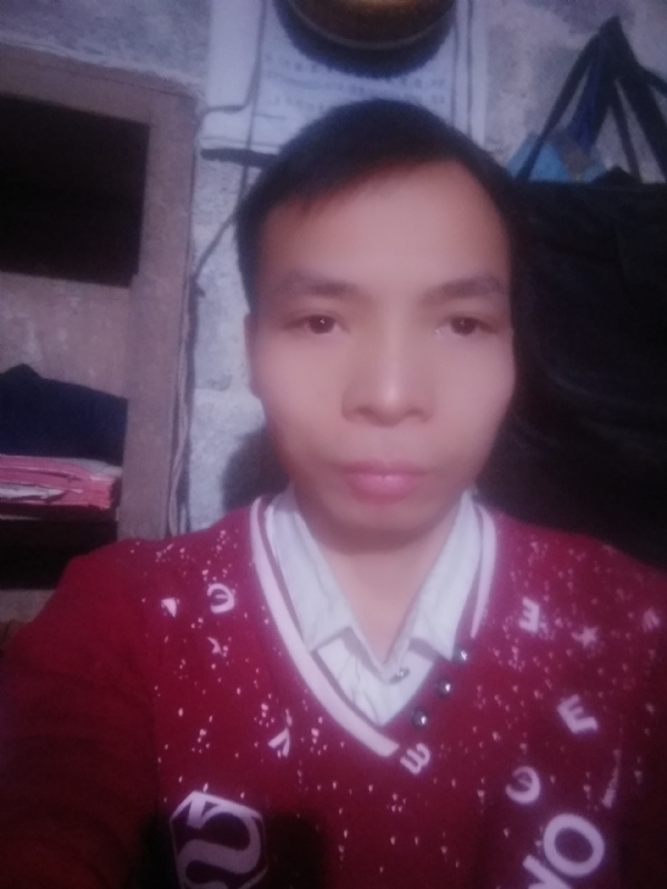笑看人生百态的第一张照片--广西中老年相亲网