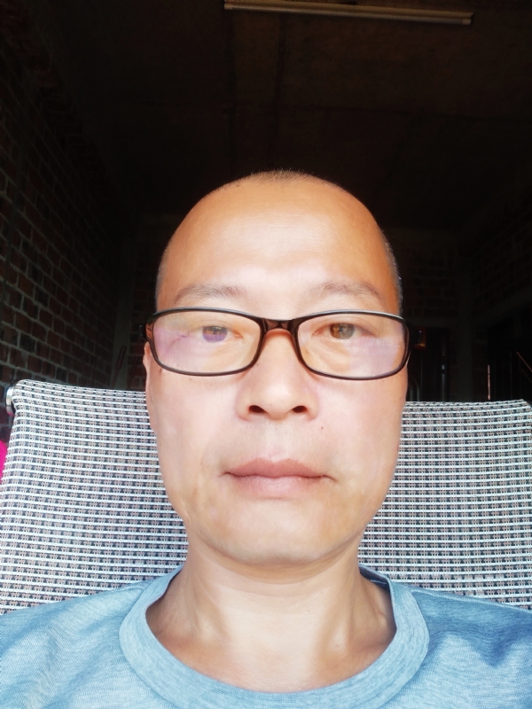 森的第一张照片--广西中老年相亲网