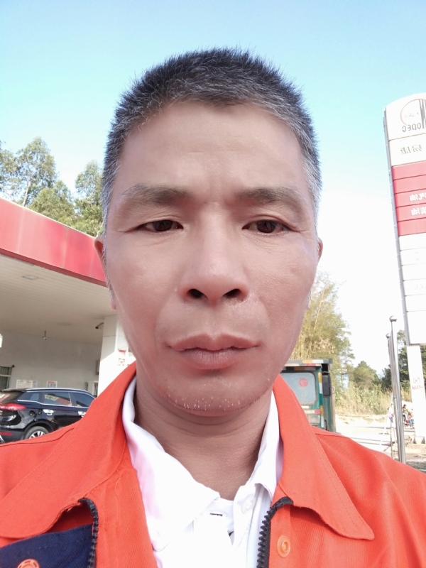 静候缘分的第一张照片--广西中老年相亲网