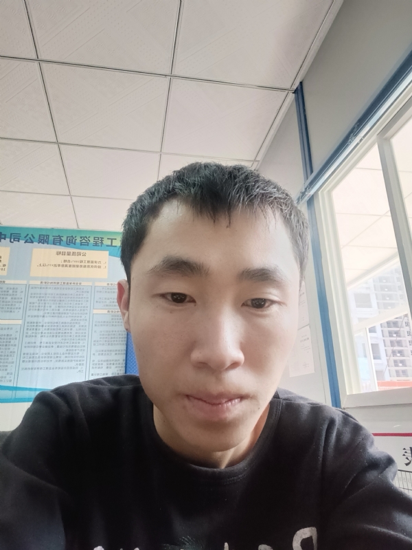 小哥哥的第一张照片--广西中老年相亲网