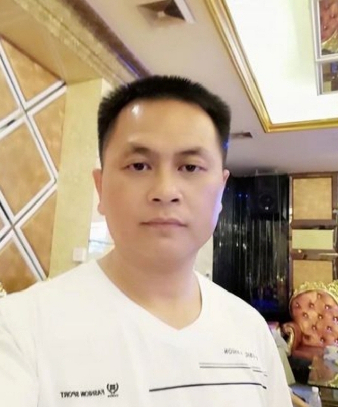 小梁的第二张照片--广西中老年相亲网