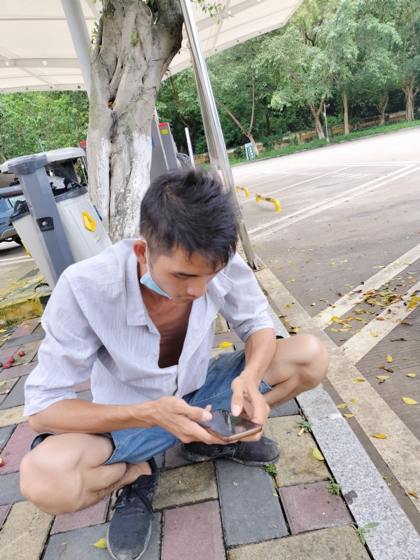 太累了的第一张照片--广西中老年相亲网